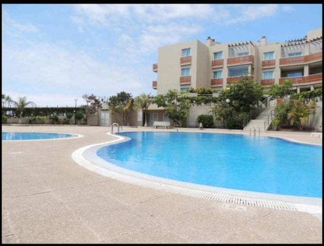 Médano Tejita sunny garden +bbq+parking+pool Apartment in Abona