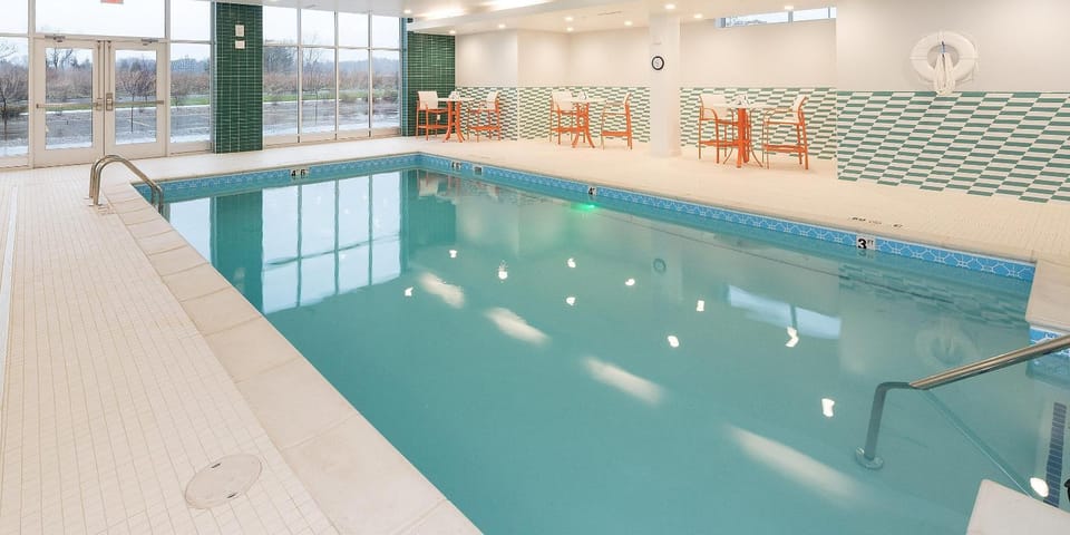 Pool view, Swimming pool, Swimming pool