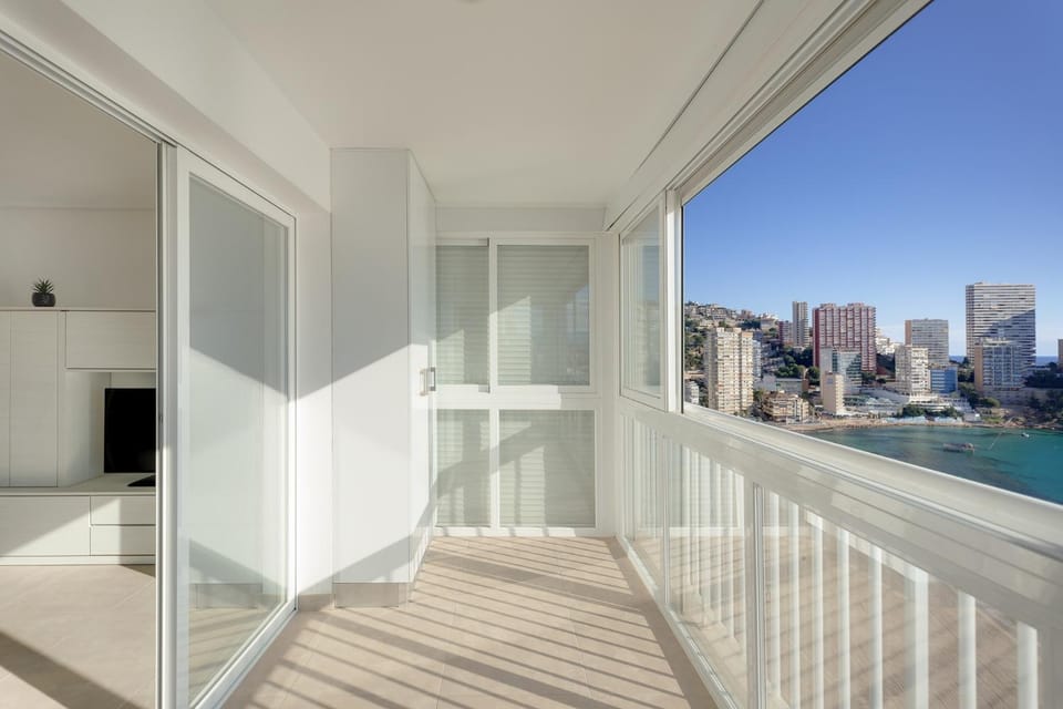 Brilliant Panoramic Front line apartment Veracruz Levante Apartment in Benidorm