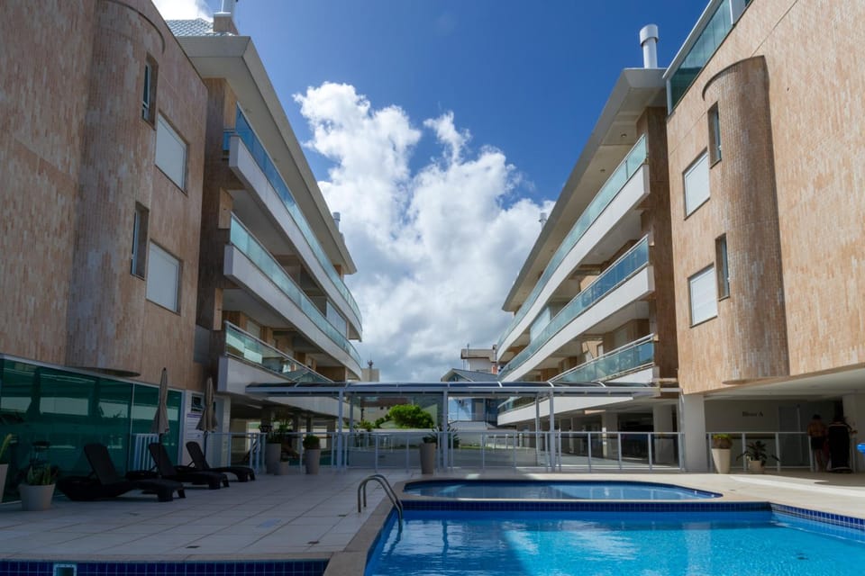Apartamento de estilo com vista mar N1760 Apartment in Florianopolis