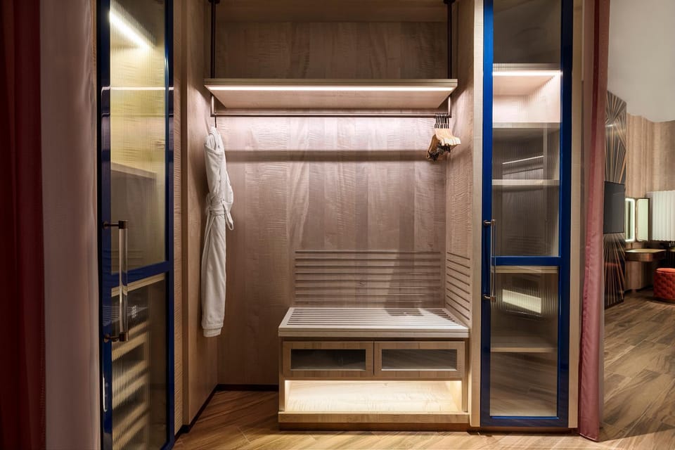wardrobe