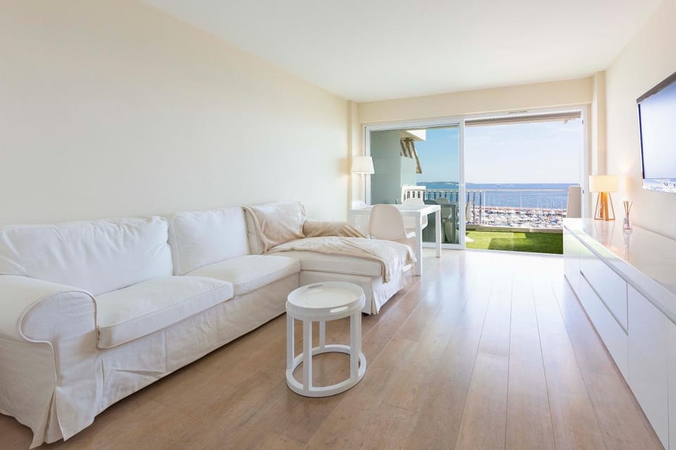 Living room, Seating area, Sea view