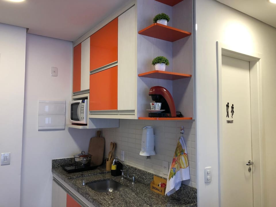 Coffee/tea facilities, Kitchen or kitchenette