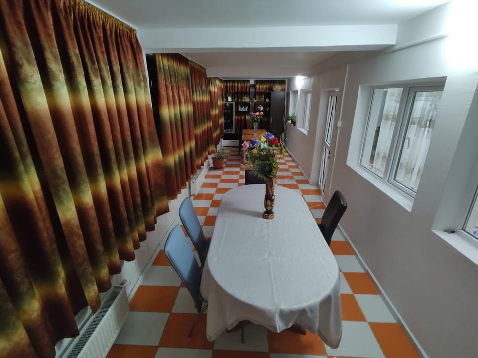 Lounge or bar