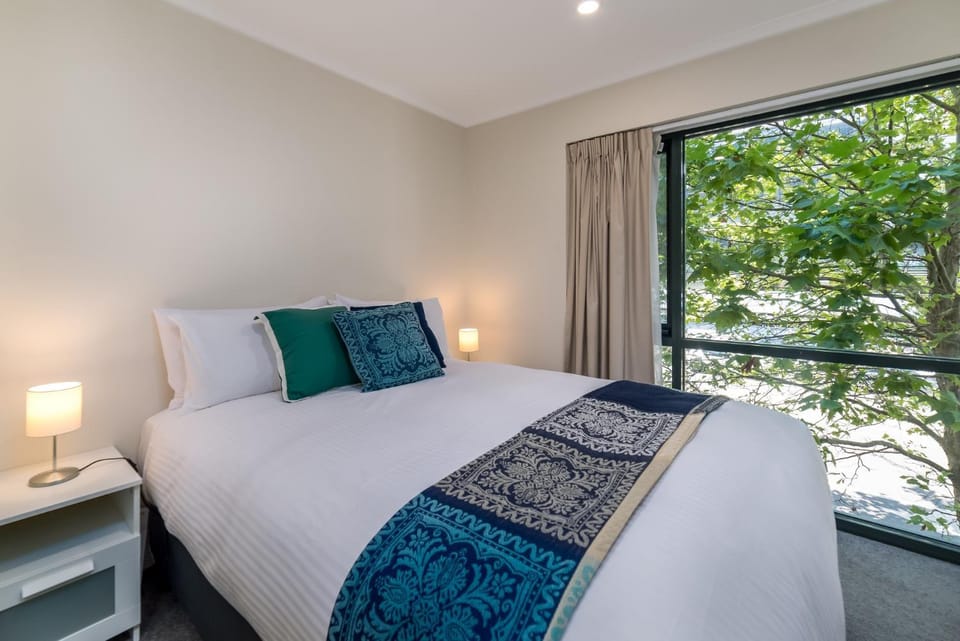 Central 2-bed Apartment with Gym and Spa Apartment in Canberra