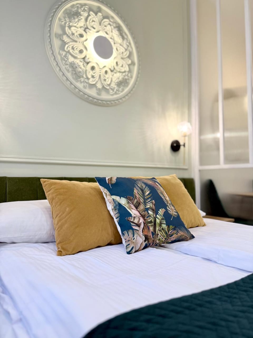 Apartamenty u Kopernika by Rentoom Apartment in Greater Poland Voivodeship