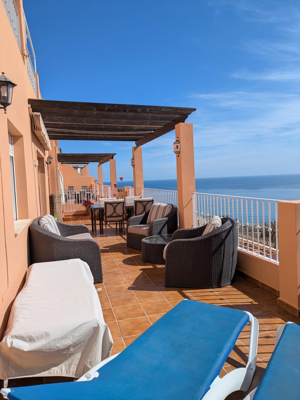 View (from property/room), Seating area, Sea view, sunbed