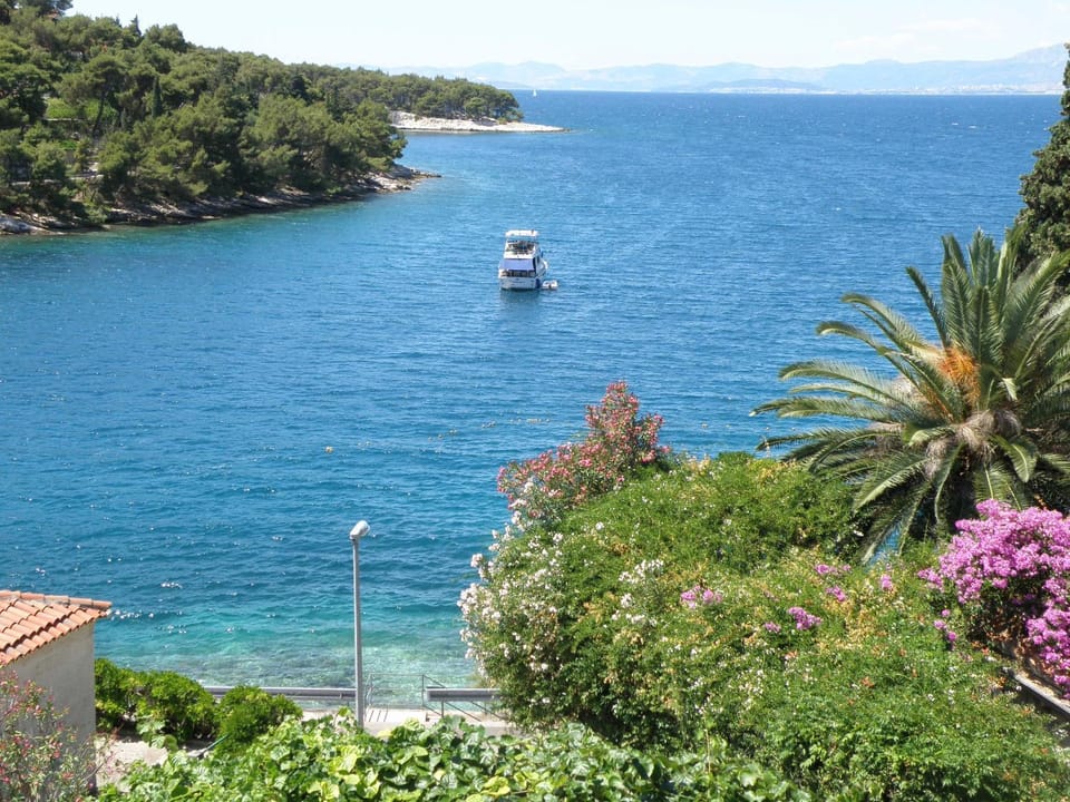 Natural landscape, Beach, Sea view, Quiet street view