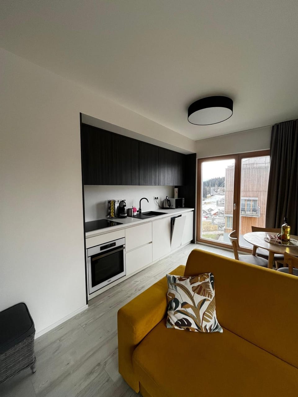 Hillside Y34 Apartment in Lesser Poland Voivodeship