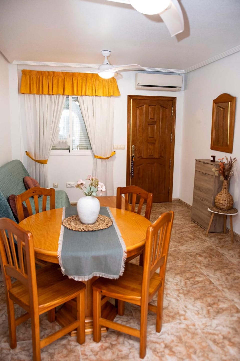 Sunny Getaway in Orihuela Costa House in Vega Baja del Segura