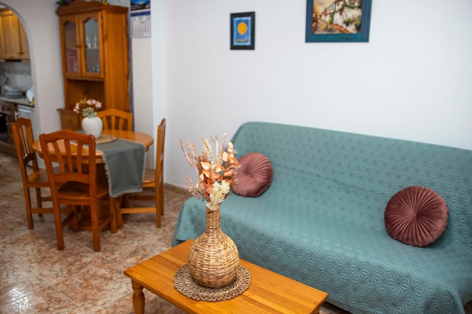 Sunny Getaway in Orihuela Costa House in Vega Baja del Segura
