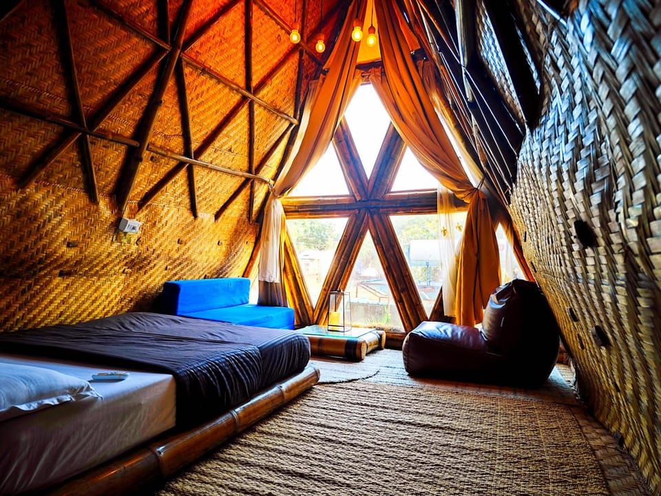 Vagatorian - Stylish Luxury Designer Cottages Bed and Breakfast in Goa, India