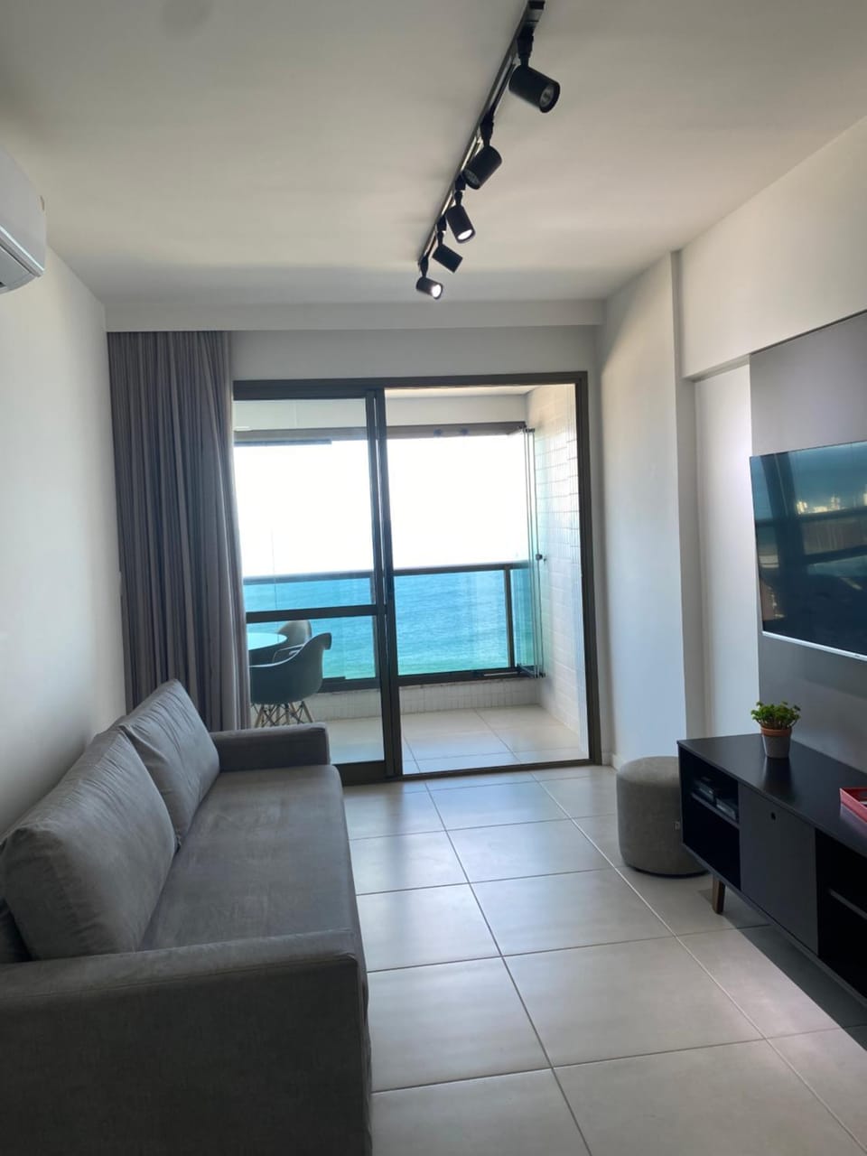 TV and multimedia, Living room, Sea view