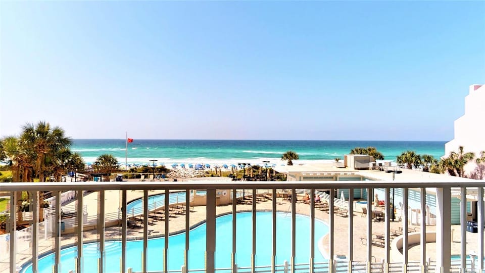 Tides 204-205 LOCKOUT House in Miramar Beach