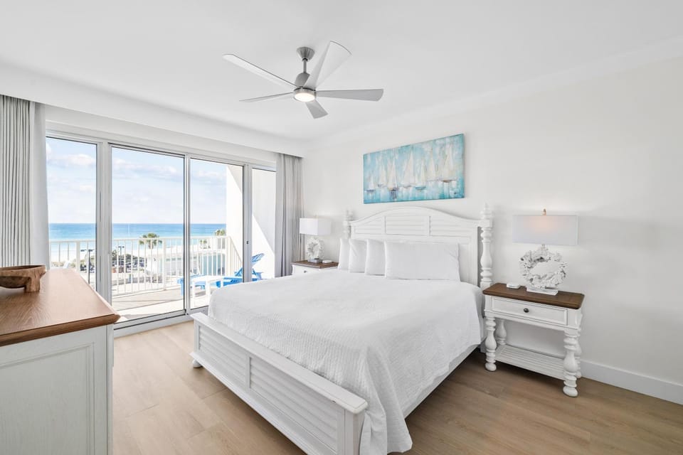 Tides 204-205 LOCKOUT House in Miramar Beach