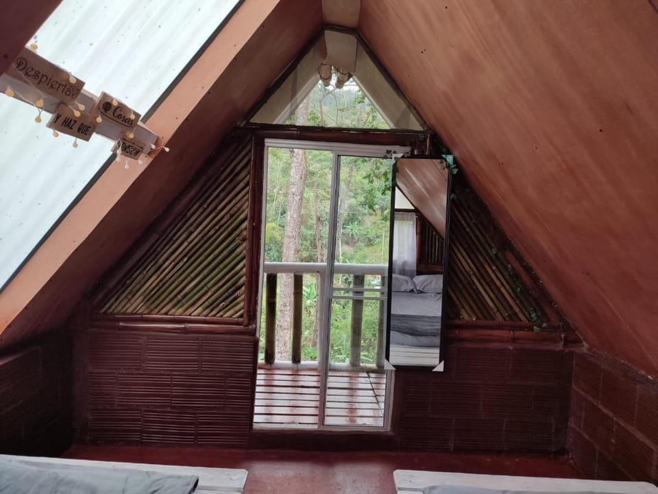 Refugio los naranjales Campground/ 
RV Resort in Cundinamarca, Colombia