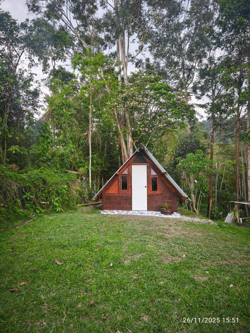 Refugio los naranjales Campground/ 
RV Resort in Cundinamarca, Colombia