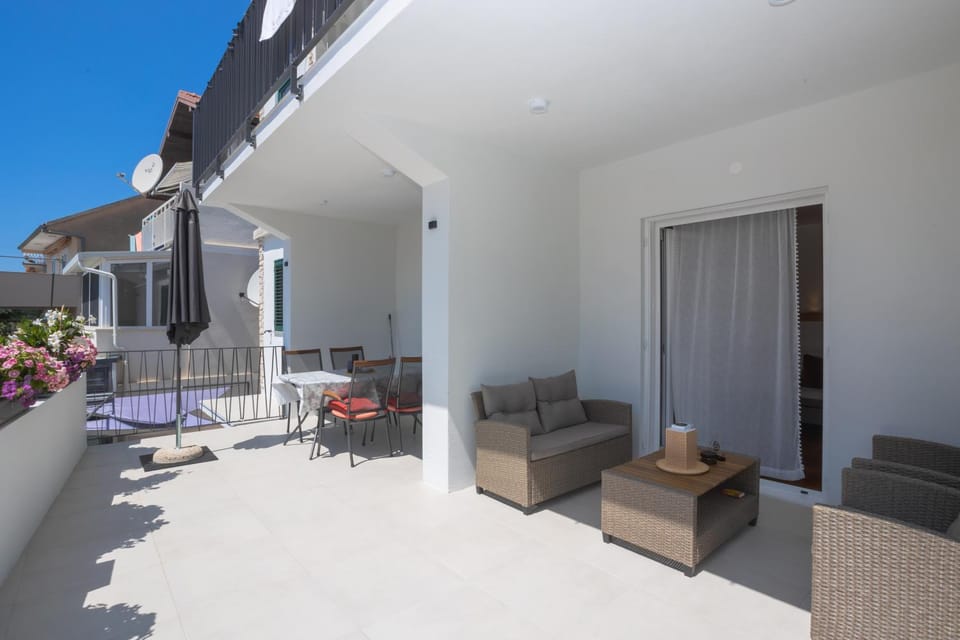 Balcony/Terrace, Seating area