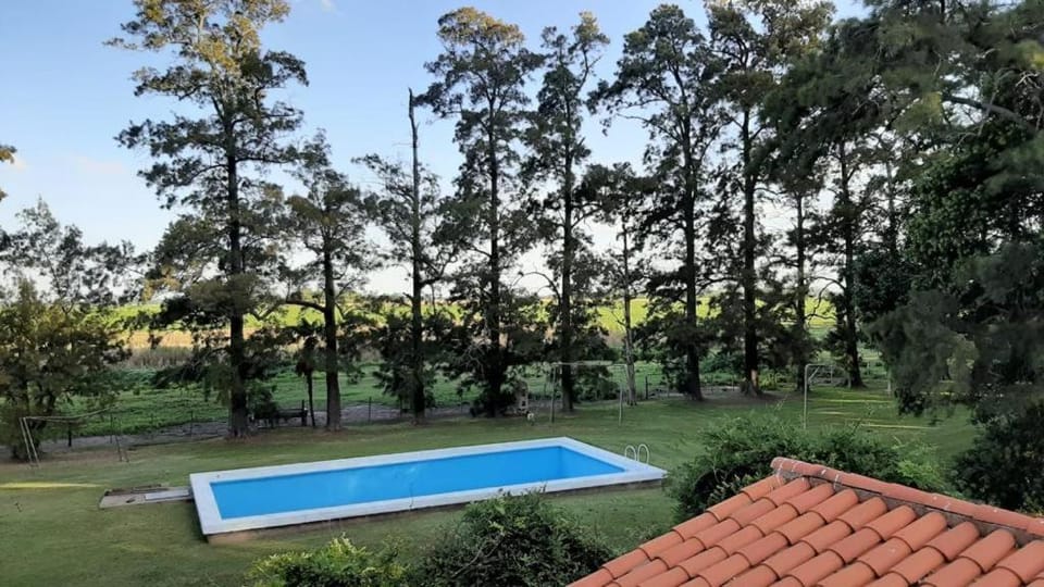 La Esperanza House in Buenos Aires Province