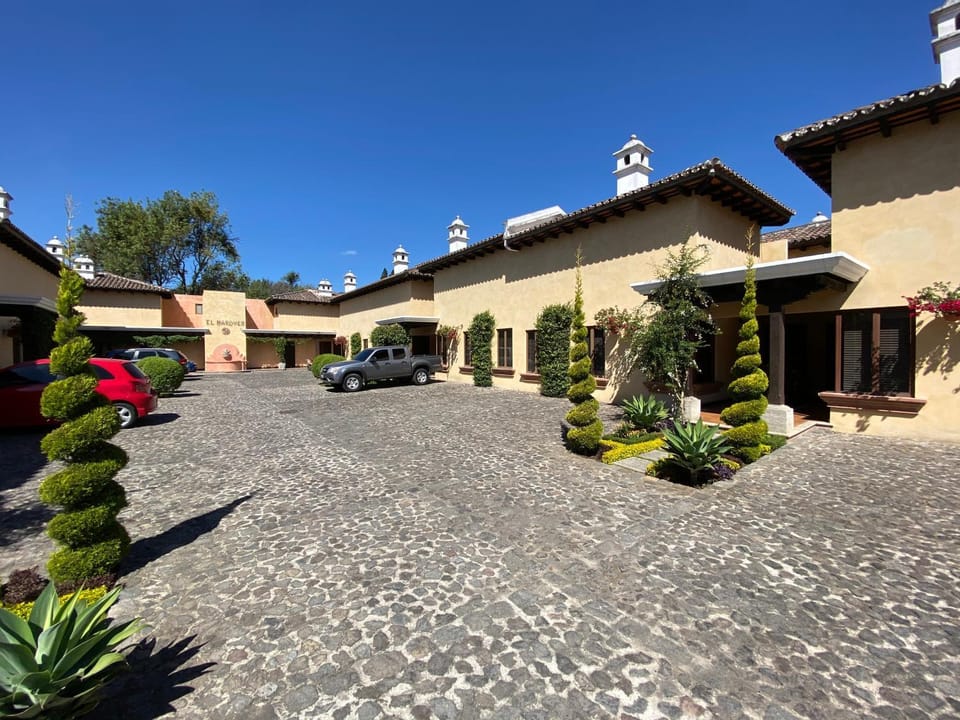 Property building, Parking