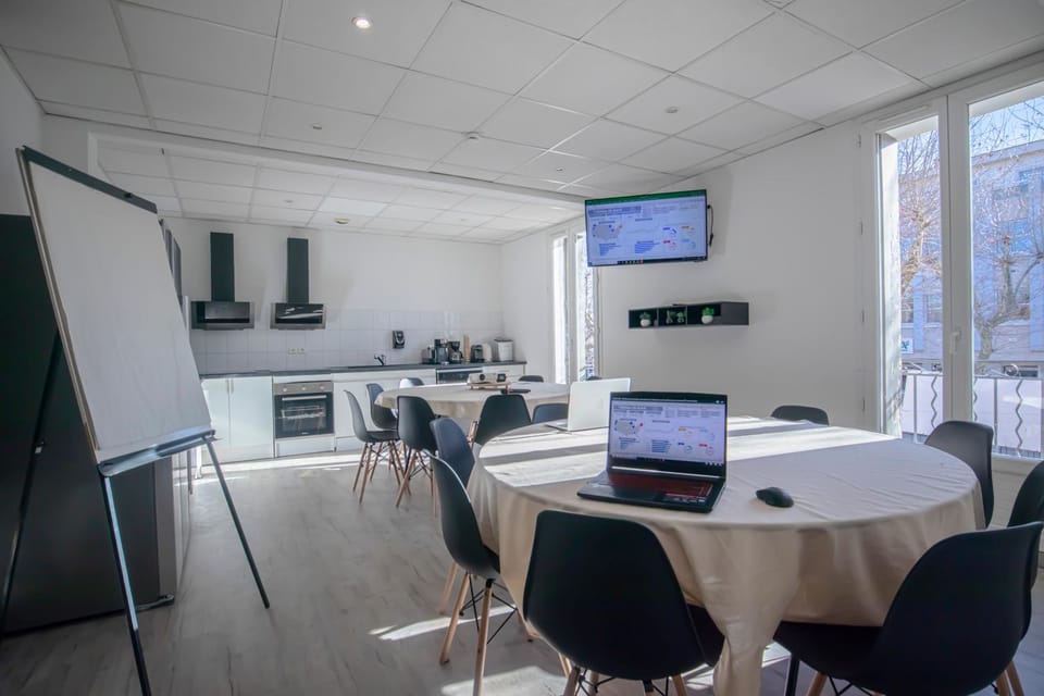 Le Work&Play - Logement spécial séminaires, vacances, repas. Apartment in Occitanie