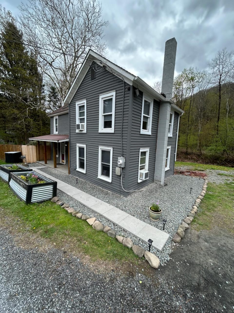 Charming 120-year-old farmhouse by the creek. House in Hancock