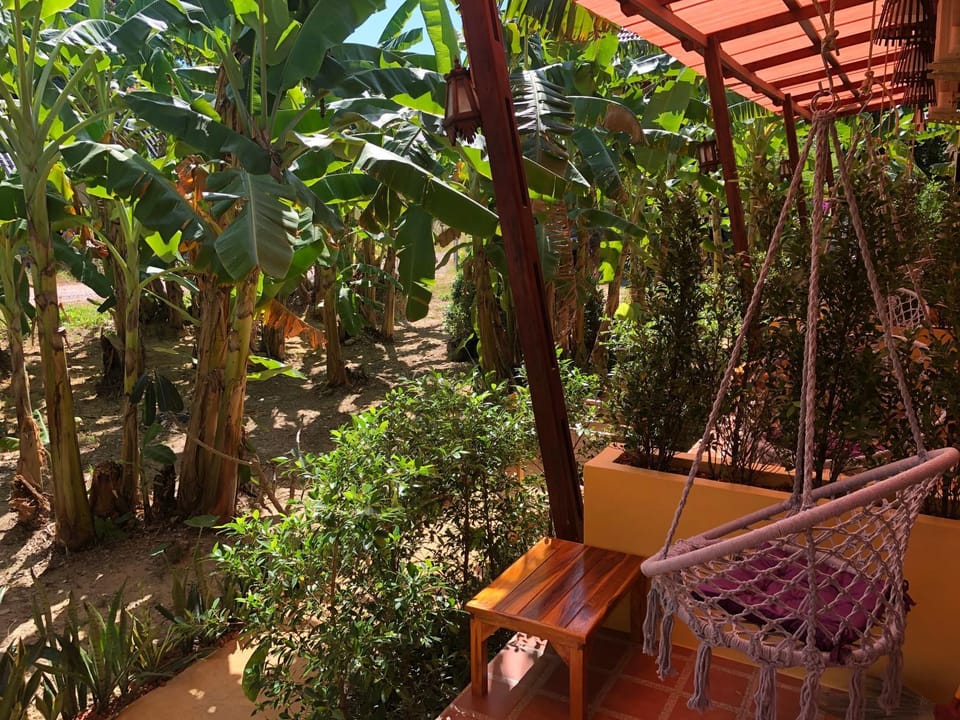 One World Bungalows Bed and Breakfast in Krabi Changwat