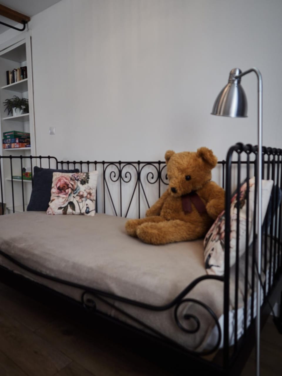 Bed, Bedroom, Pets