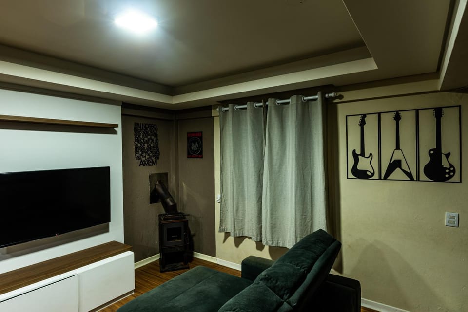 TV and multimedia, Living room