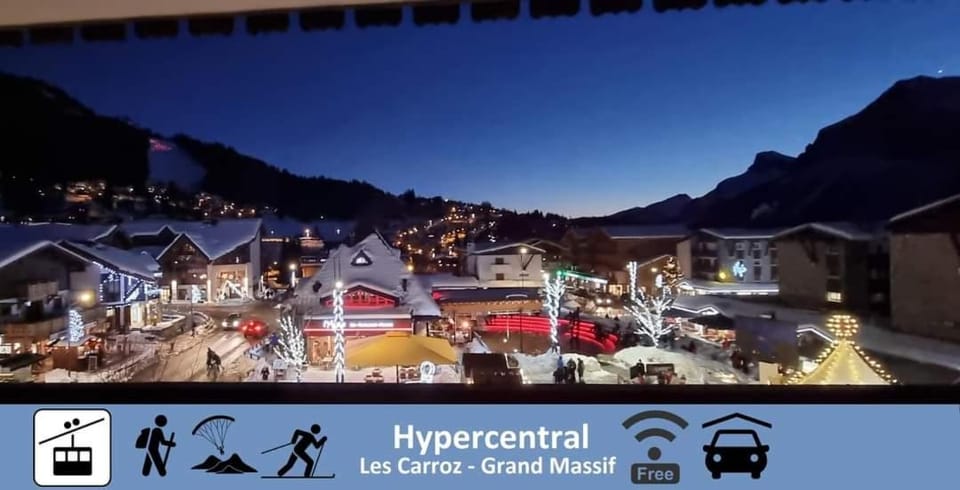 Night, Neighbourhood, City view, Mountain view, Street view, Location