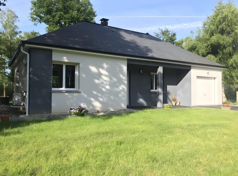 Property building, Living room