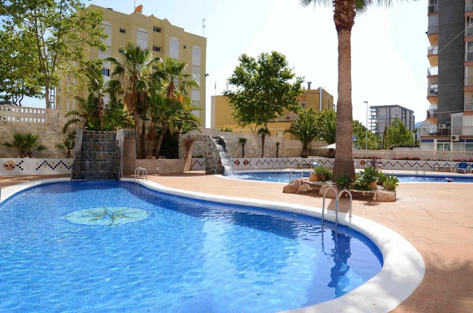 Property building, Swimming pool, Swimming pool