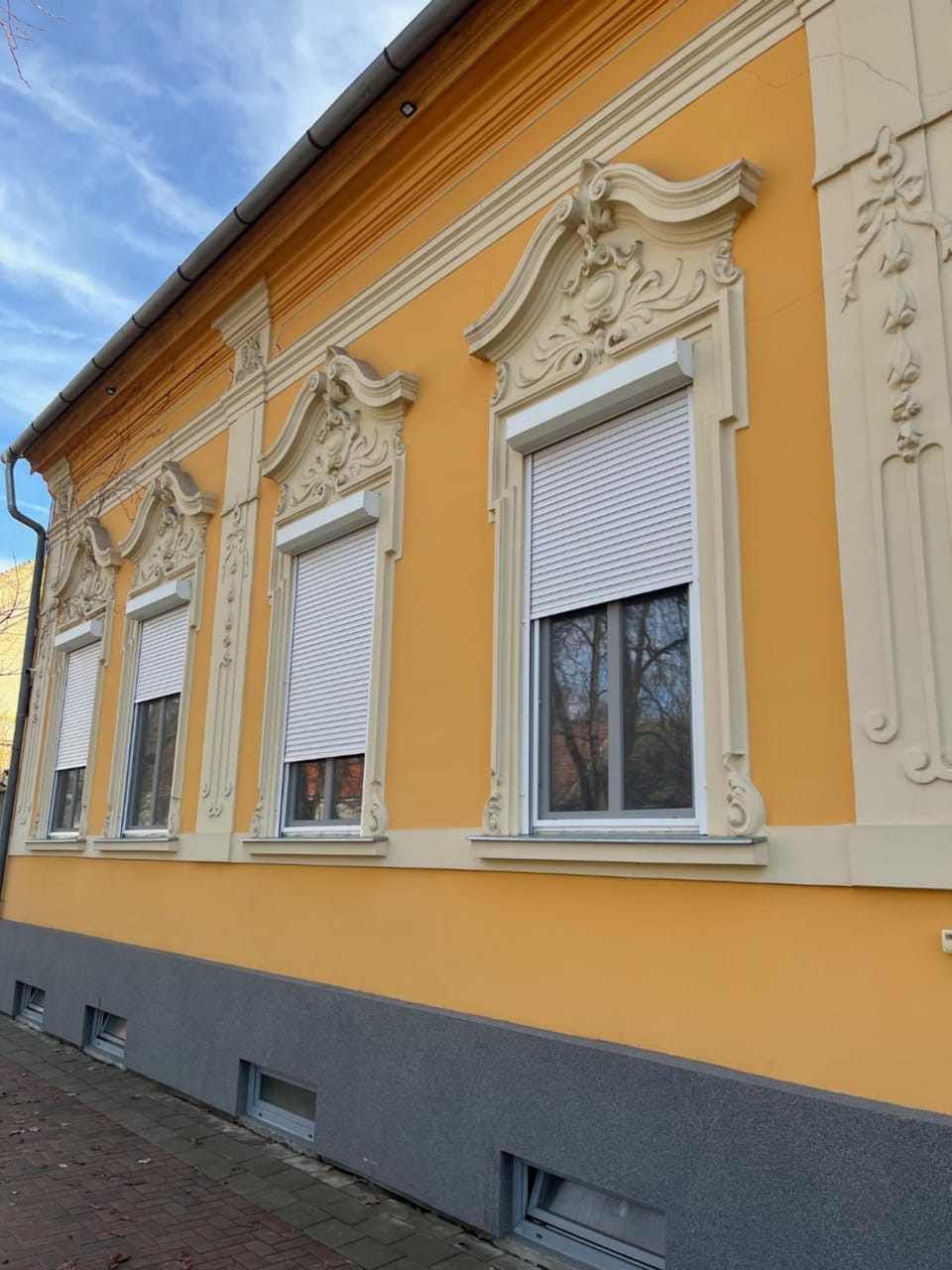 Gesztenye Apartman Apartment in Hungary