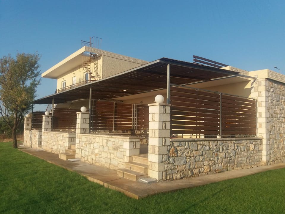 Property building, Garden