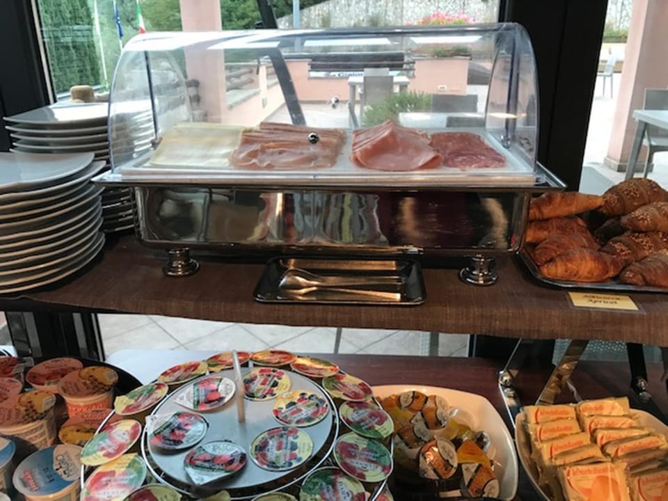 Food and drinks, American breakfast