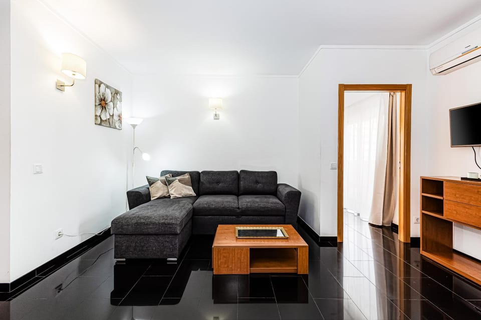 ROCHA Tower 4D Apartment in Portimao