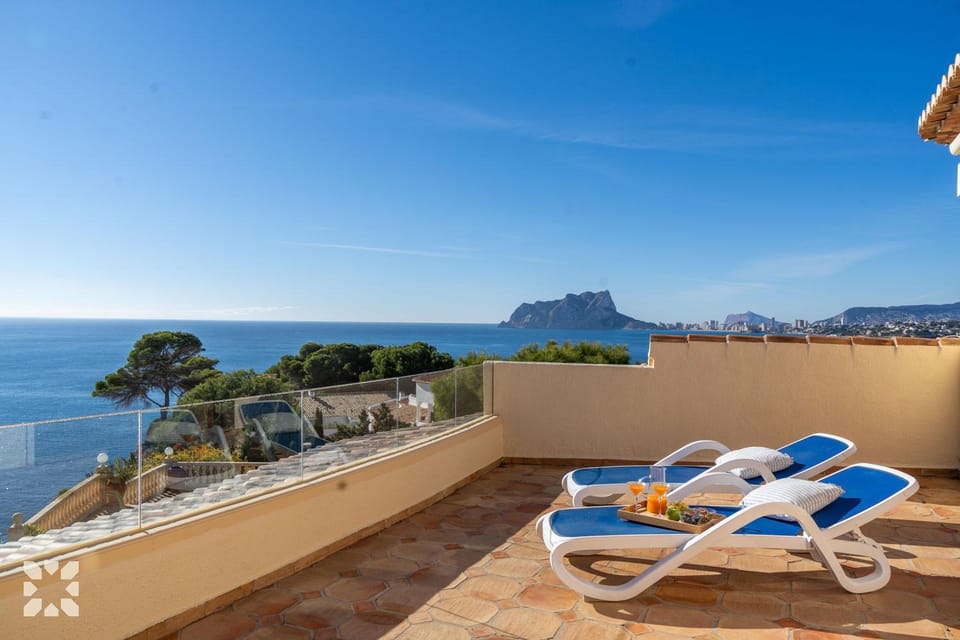 Villa Gaviota by Abahana Villas Villa in Marina Alta