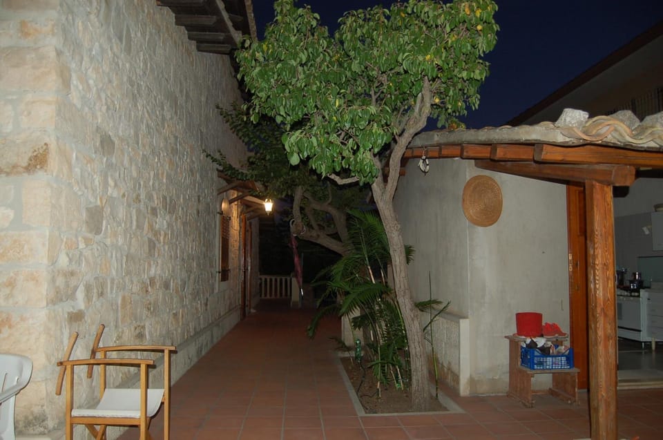 Patio, Balcony/Terrace