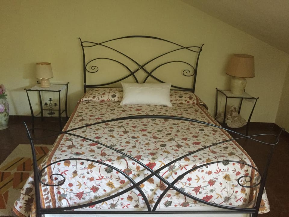 Cà 'd Gnese Country House in Piedmont