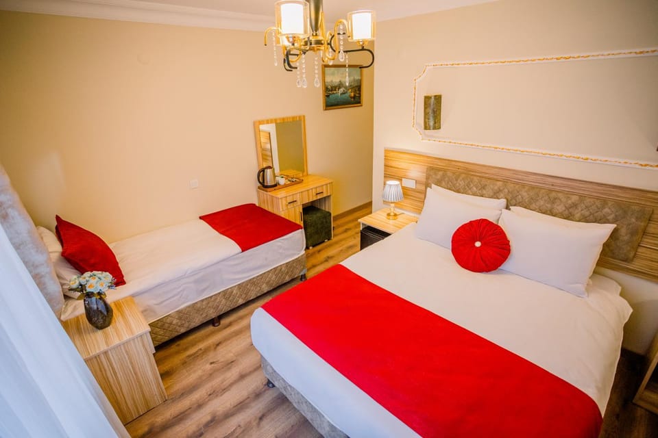 Bed, Photo of the whole room