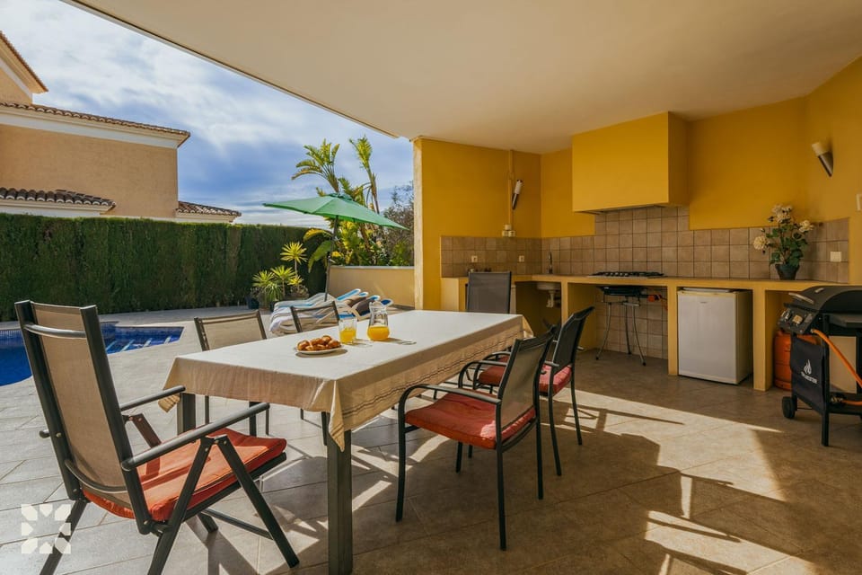 Villa Esplendida by Abahana Villas Villa in Calp