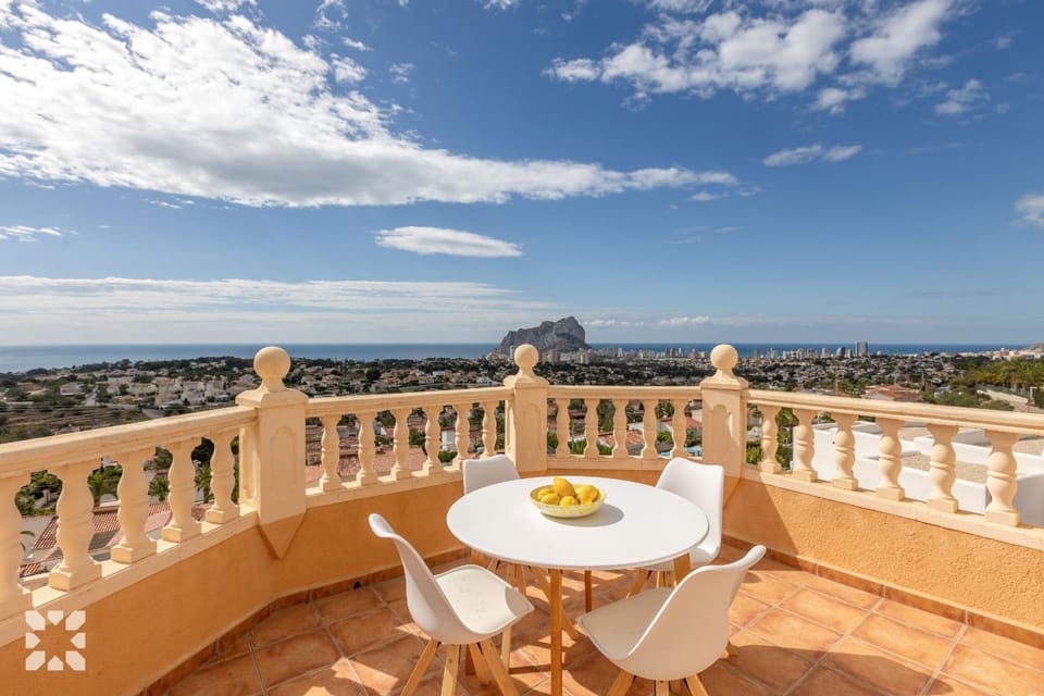 Villa Gran Sol by Abahana Villas Villa in Calp