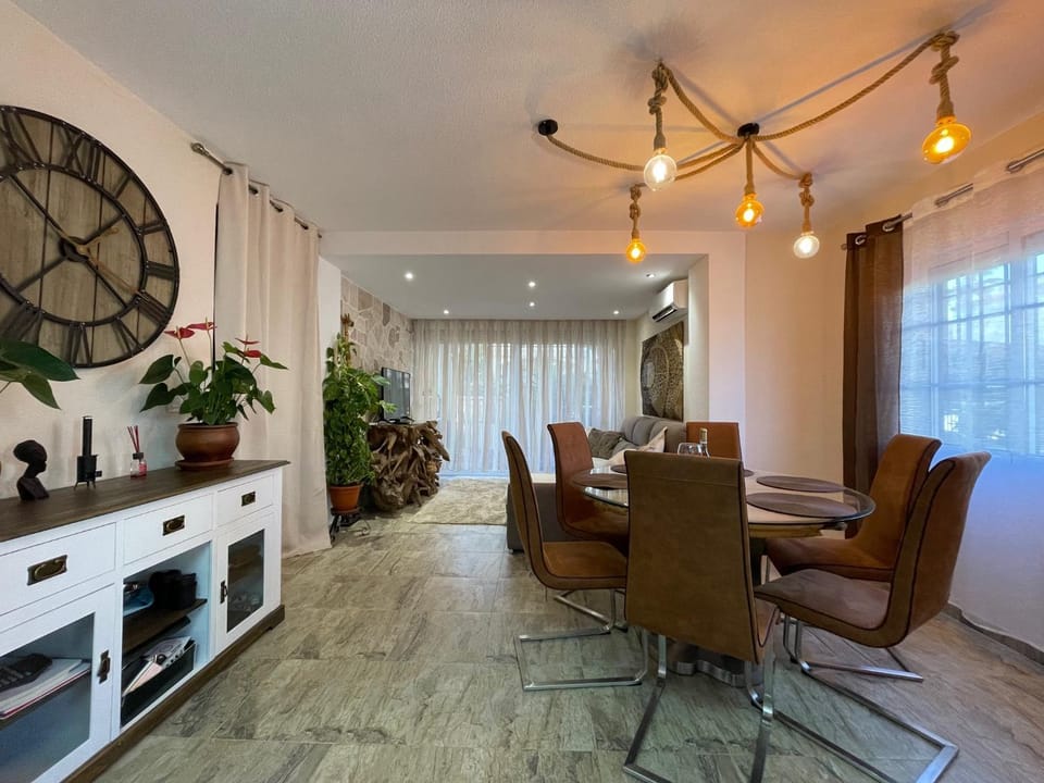 Living room, Lounge or bar, Dining area