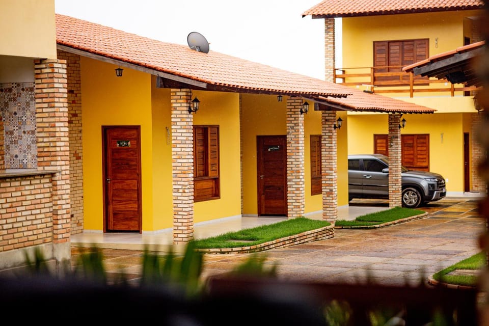 Property building, Day, Parking