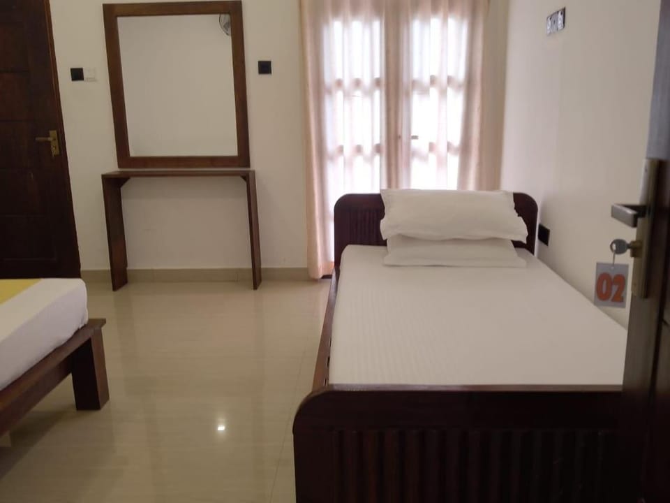 Theon Resort Bed and Breakfast in Sri Lanka