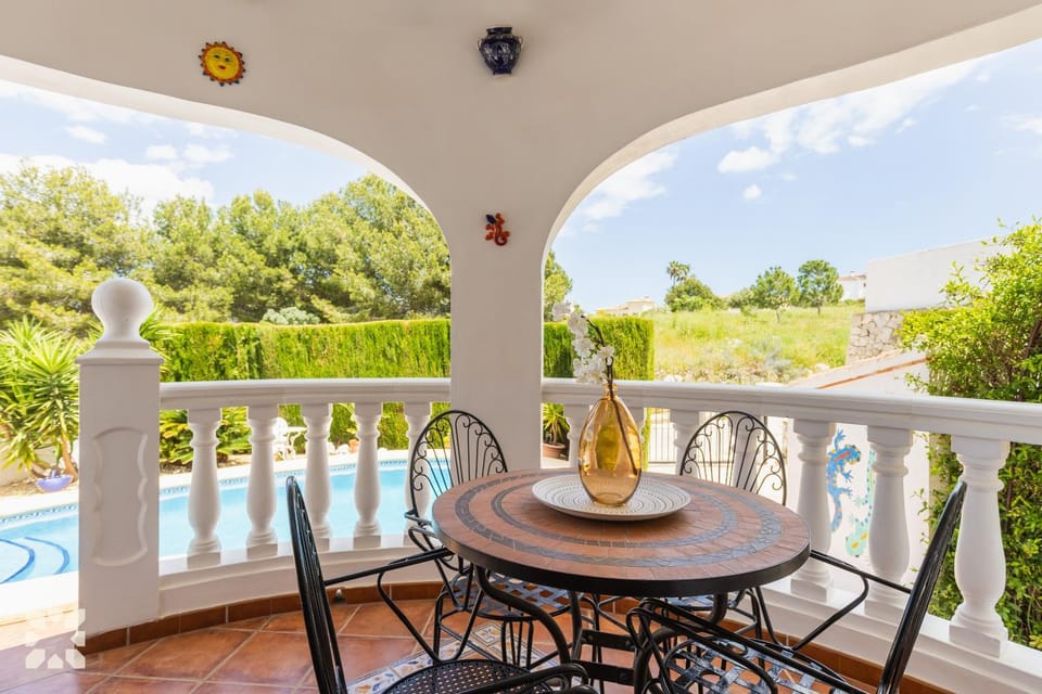 Patio, Day, Garden, View (from property/room), Balcony/Terrace, Dining area, Garden view, Pool view, Swimming pool