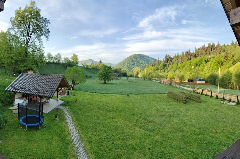 Garden, Garden view