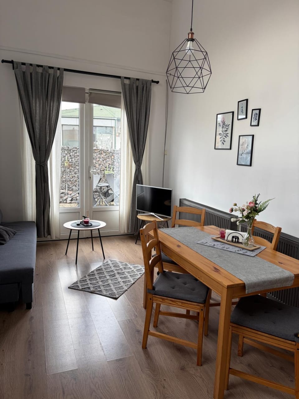 Fressh House Apartment in Romania