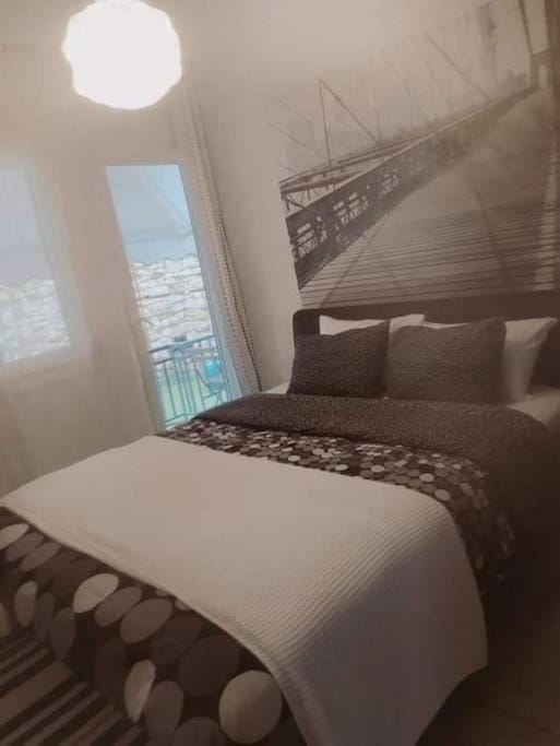 Οικία με αυλή και πάρκινγκ, μέσα στο κάστρο της πόλης House in Ioannina