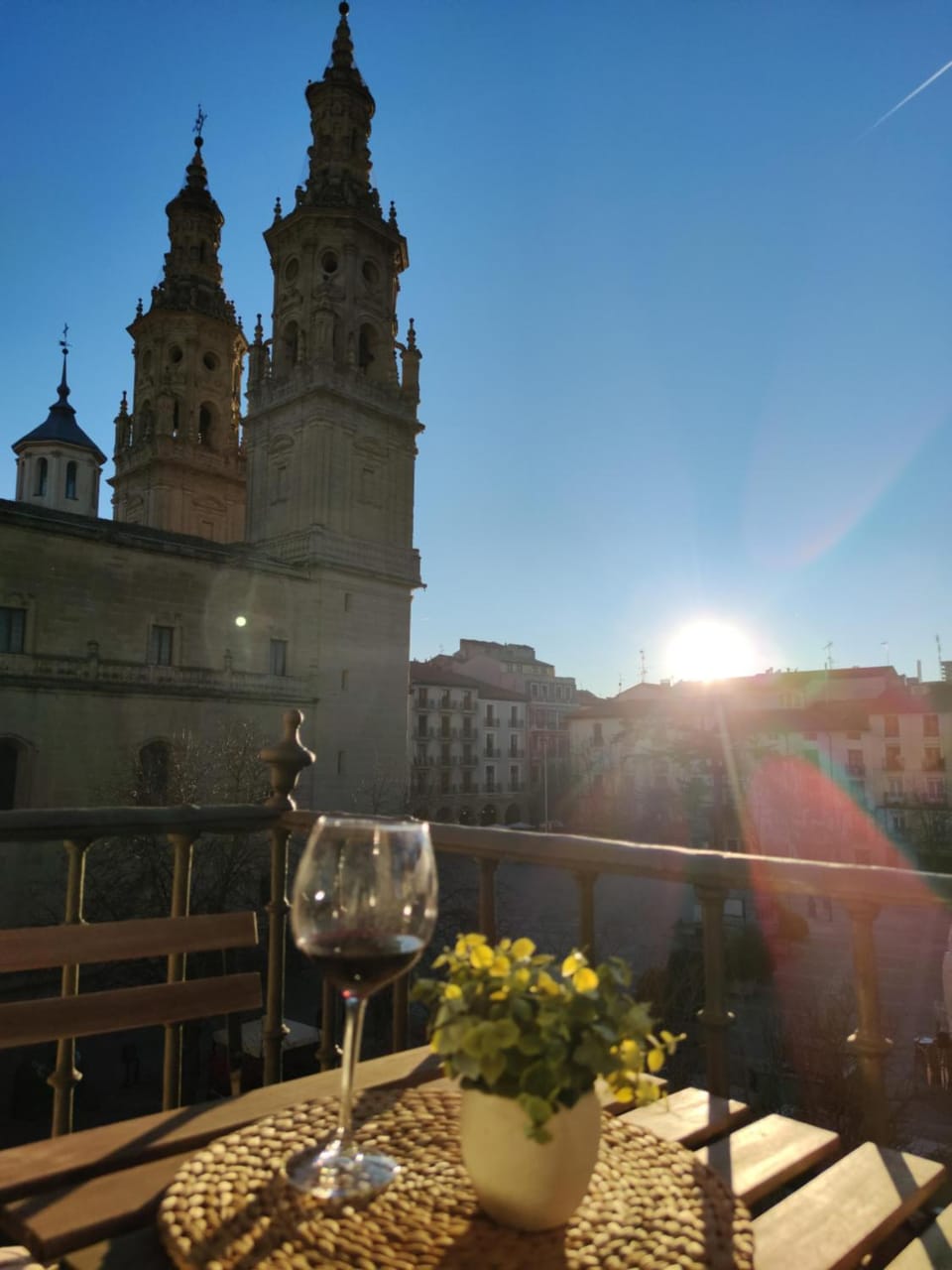 Nearby landmark, Balcony/Terrace, Sunset